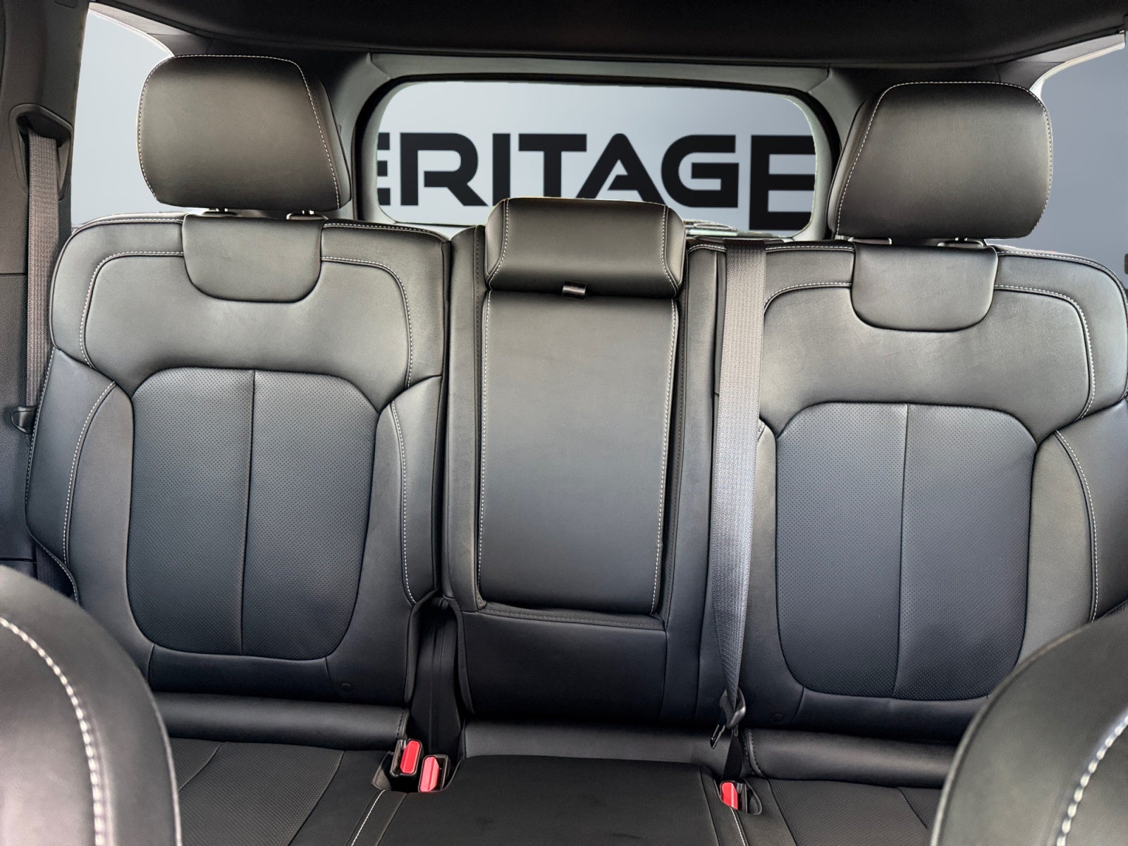 2027 Jeep Grand Cherokee GRAND CHEROKEE LIMITED RESERVE 4X4