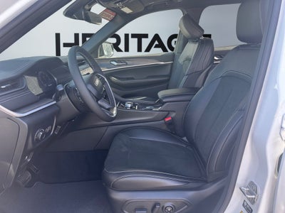 2026 Jeep Grand Cherokee GRAND CHEROKEE L LAREDO ALTITUDE 4X4