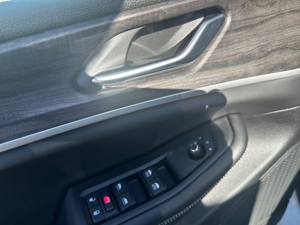 2026 Jeep Grand Cherokee GRAND CHEROKEE L LAREDO ALTITUDE 4X4