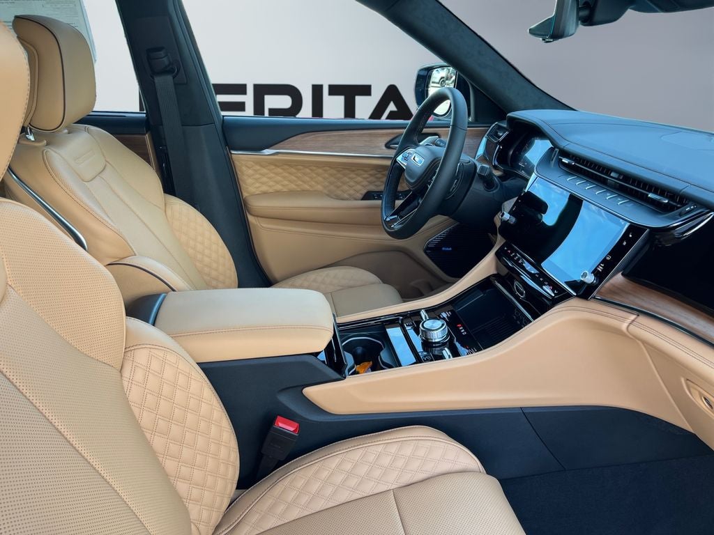 2026 Jeep Grand Cherokee GRAND CHEROKEE L SUMMIT 4X4