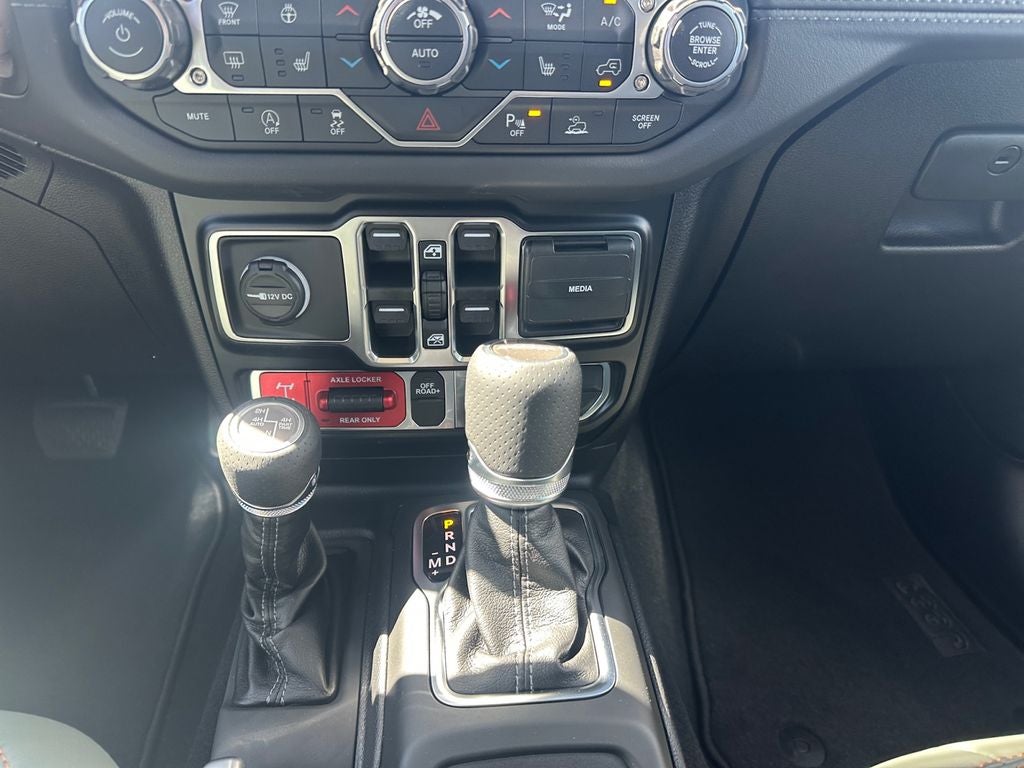 2026 Jeep Gladiator GLADIATOR MOJAVE X 4X4