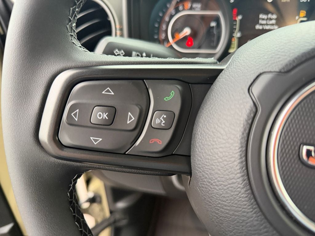 2026 Jeep Gladiator GLADIATOR MOJAVE X 4X4