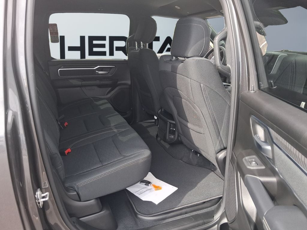 2026 RAM Ram 1500 RAM 1500 BIG HORN CREW CAB 4X4 6'4' BOX