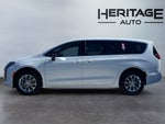 2027 Chrysler Pacifica PACIFICA SELECT AWD