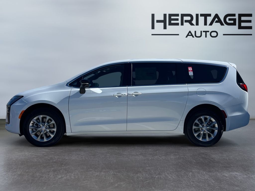 2027 Chrysler Pacifica PACIFICA SELECT AWD