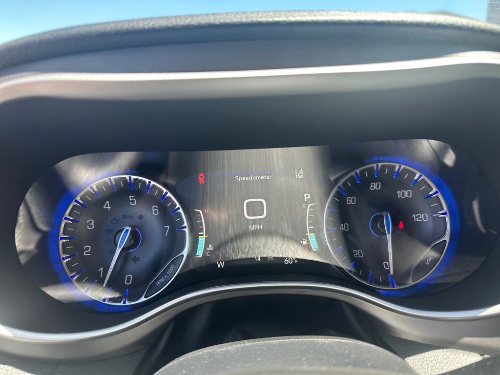 2027 Chrysler Pacifica PACIFICA SELECT AWD