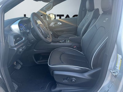 2026 Chrysler Pacifica PACIFICA LIMITED AWD