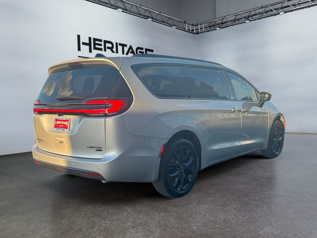 2026 Chrysler Pacifica PACIFICA LIMITED AWD