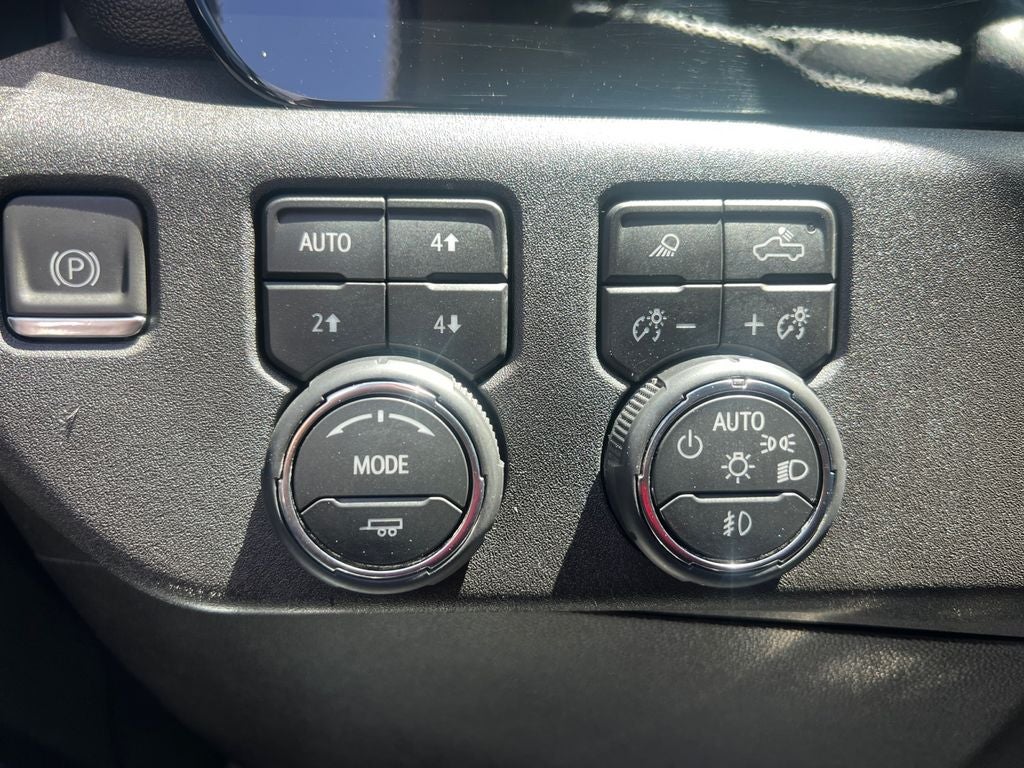 2024 Chevrolet Silverado LTZ