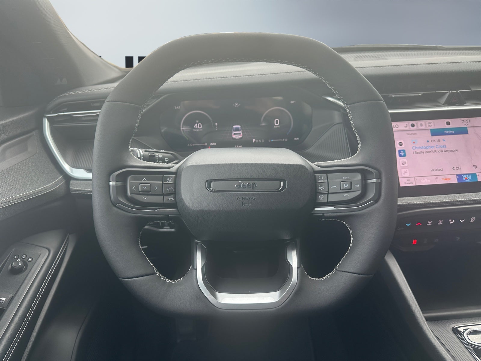 2027 Jeep Cherokee CHEROKEE LAREDO 4X4