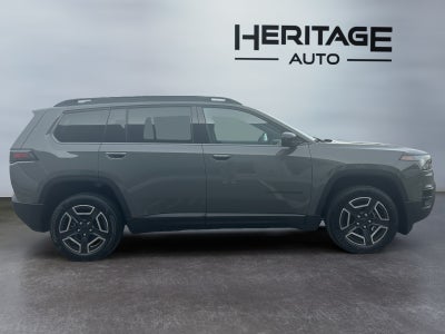 2027 Jeep Cherokee CHEROKEE LAREDO 4X4