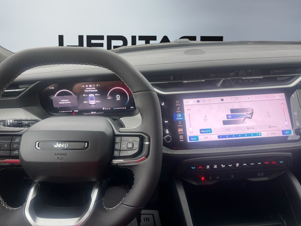 2026 Jeep Cherokee CHEROKEE LAREDO 4X4