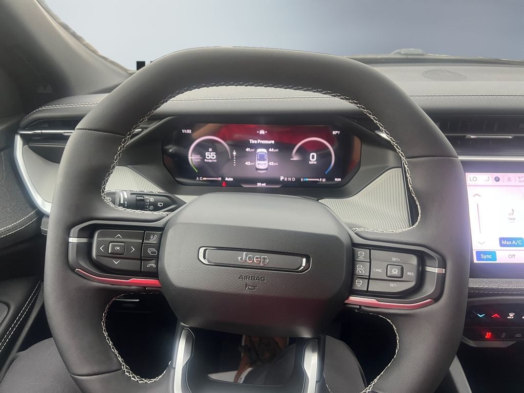 2026 Jeep Cherokee CHEROKEE LAREDO 4X4