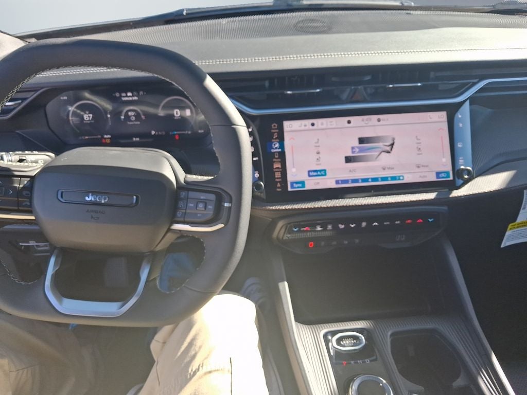 2026 Jeep Cherokee CHEROKEE OVERLAND 4X4
