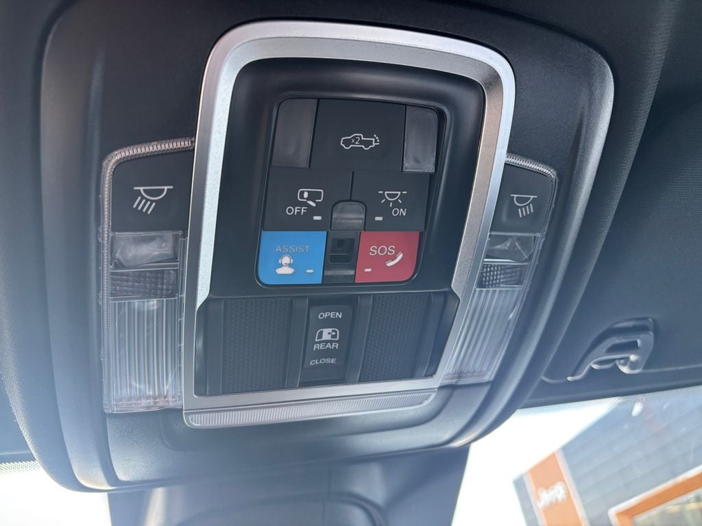 2026 RAM 2500 Laramie Crew Cab 4x4 6'4' Box