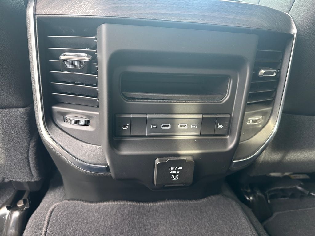 2026 RAM Ram 3500 RAM 3500 LARAMIE MEGA CAB 4X4 6'4' BOX