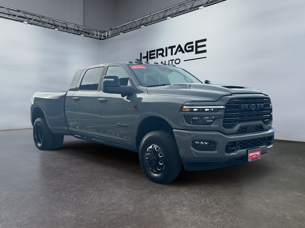 2026 RAM Ram 3500 RAM 3500 LARAMIE MEGA CAB 4X4 6'4' BOX