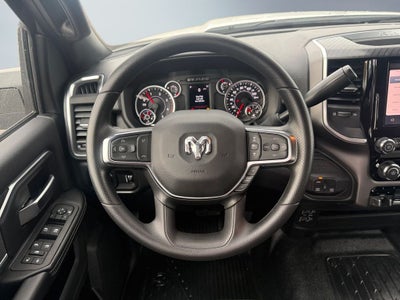 2026 RAM Ram 5500 Chassis Cab RAM 5500 BIG HORN CHASSIS CREW CAB 4X4 84' CA