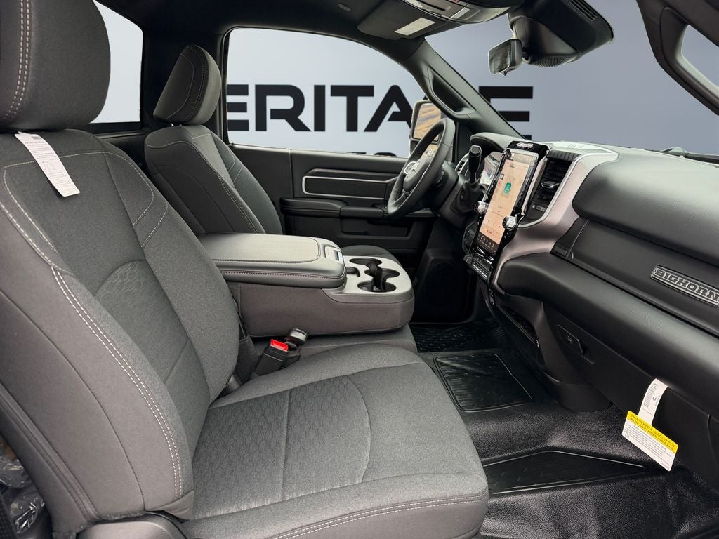 2026 RAM Ram 3500 Chassis Cab RAM 3500 BIG HORN CHASSIS REGULAR CAB 4X4 60' CA