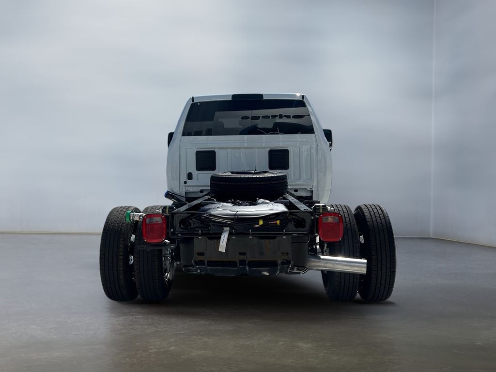 2026 RAM Ram 3500 Chassis Cab RAM 3500 TRADESMAN CREW CAB CHASSIS 4X4 60' CA