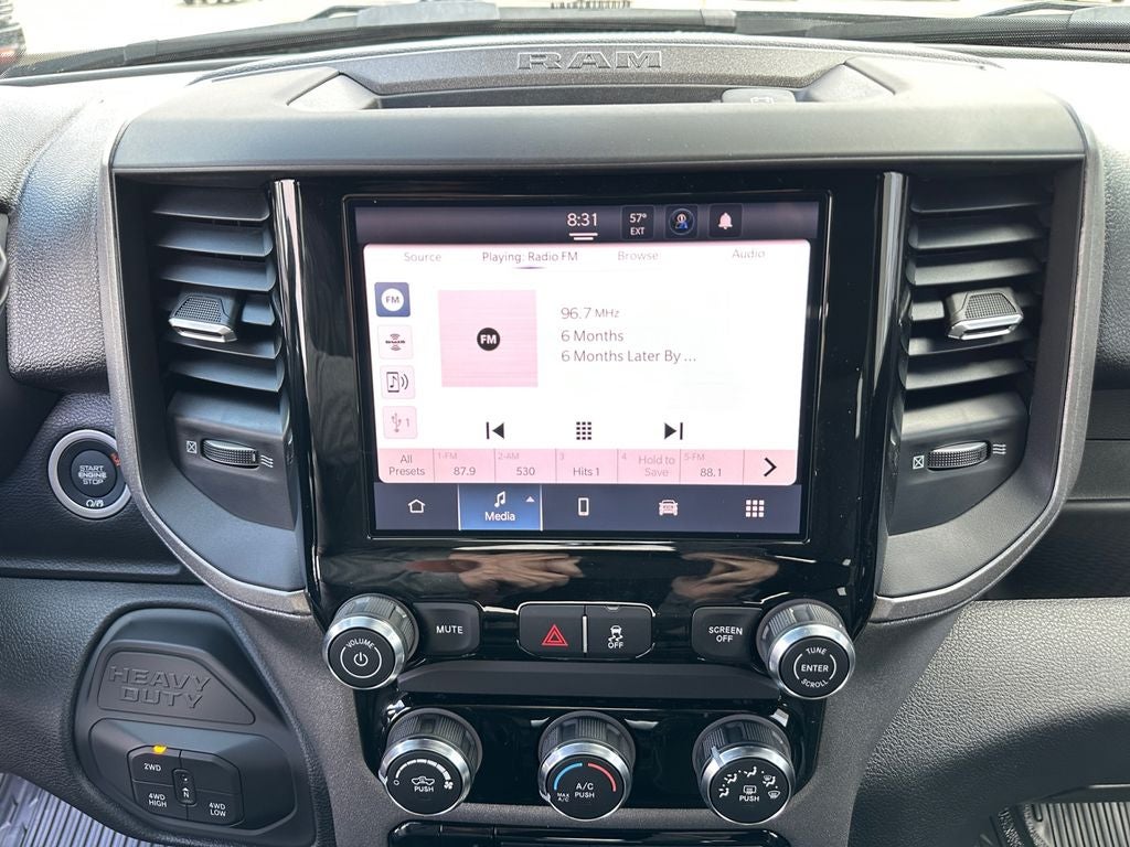 2026 RAM Ram 3500 Chassis Cab RAM 3500 TRADESMAN CREW CAB CHASSIS 4X4 60' CA