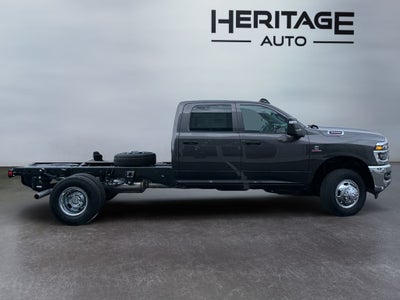 2026 RAM Ram 3500 Chassis Cab RAM 3500 TRADESMAN CREW CAB CHASSIS 4X4 60' CA