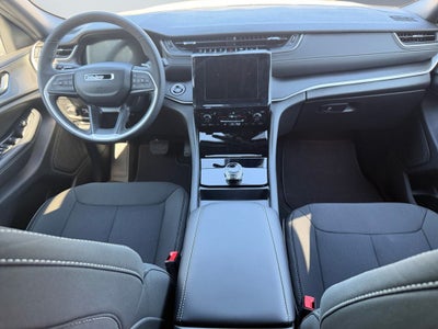 2026 Jeep Grand Cherokee GRAND CHEROKEE LAREDO X 4X4
