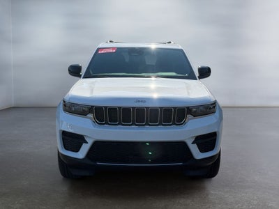 2026 Jeep Grand Cherokee GRAND CHEROKEE LAREDO X 4X4