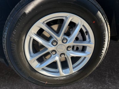 2026 Jeep Grand Cherokee GRAND CHEROKEE LAREDO X 4X4