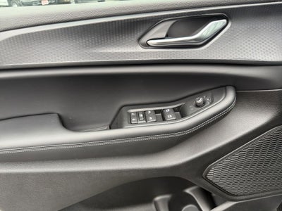 2025 Jeep Grand Cherokee GRAND CHEROKEE ALTITUDE 4X4