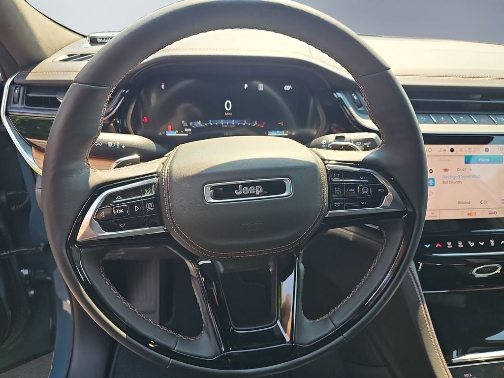 2026 Jeep Grand Cherokee GRAND CHEROKEE SUMMIT 4X4
