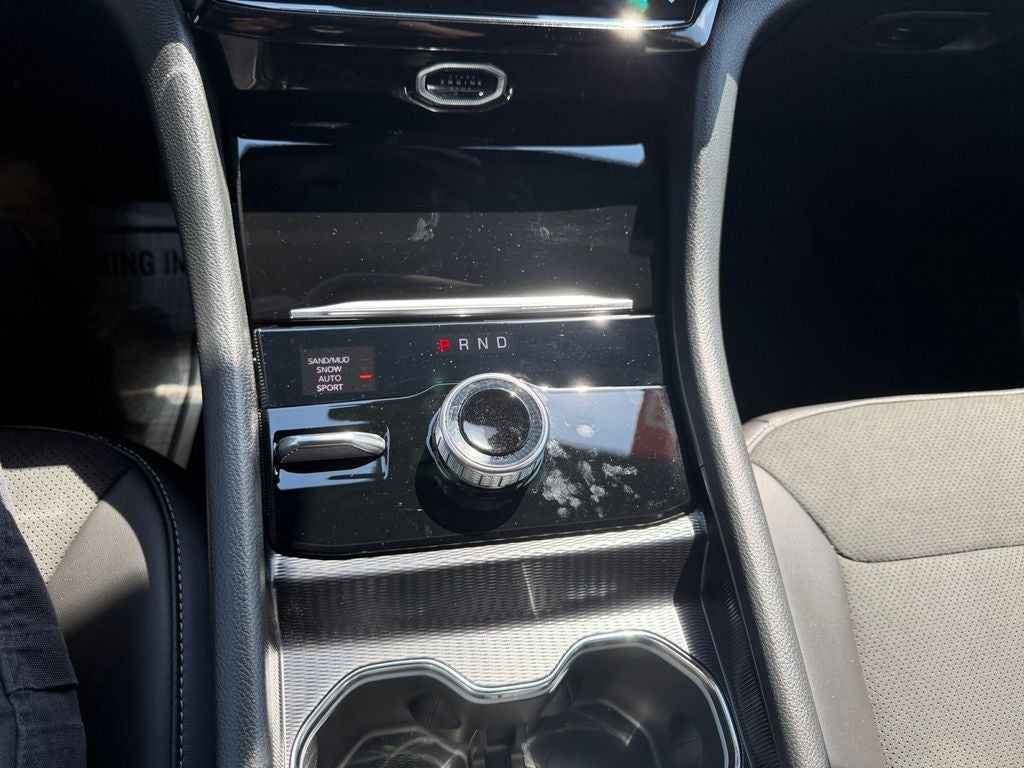 2026 Jeep Grand Cherokee GRAND CHEROKEE L LAREDO ALTITUDE 4X4