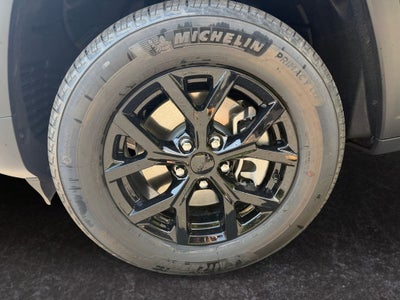 2026 Jeep Grand Cherokee GRAND CHEROKEE L LAREDO ALTITUDE 4X4