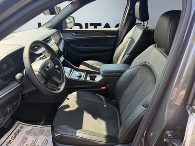 2026 Jeep Grand Cherokee GRAND CHEROKEE L LAREDO ALTITUDE 4X4
