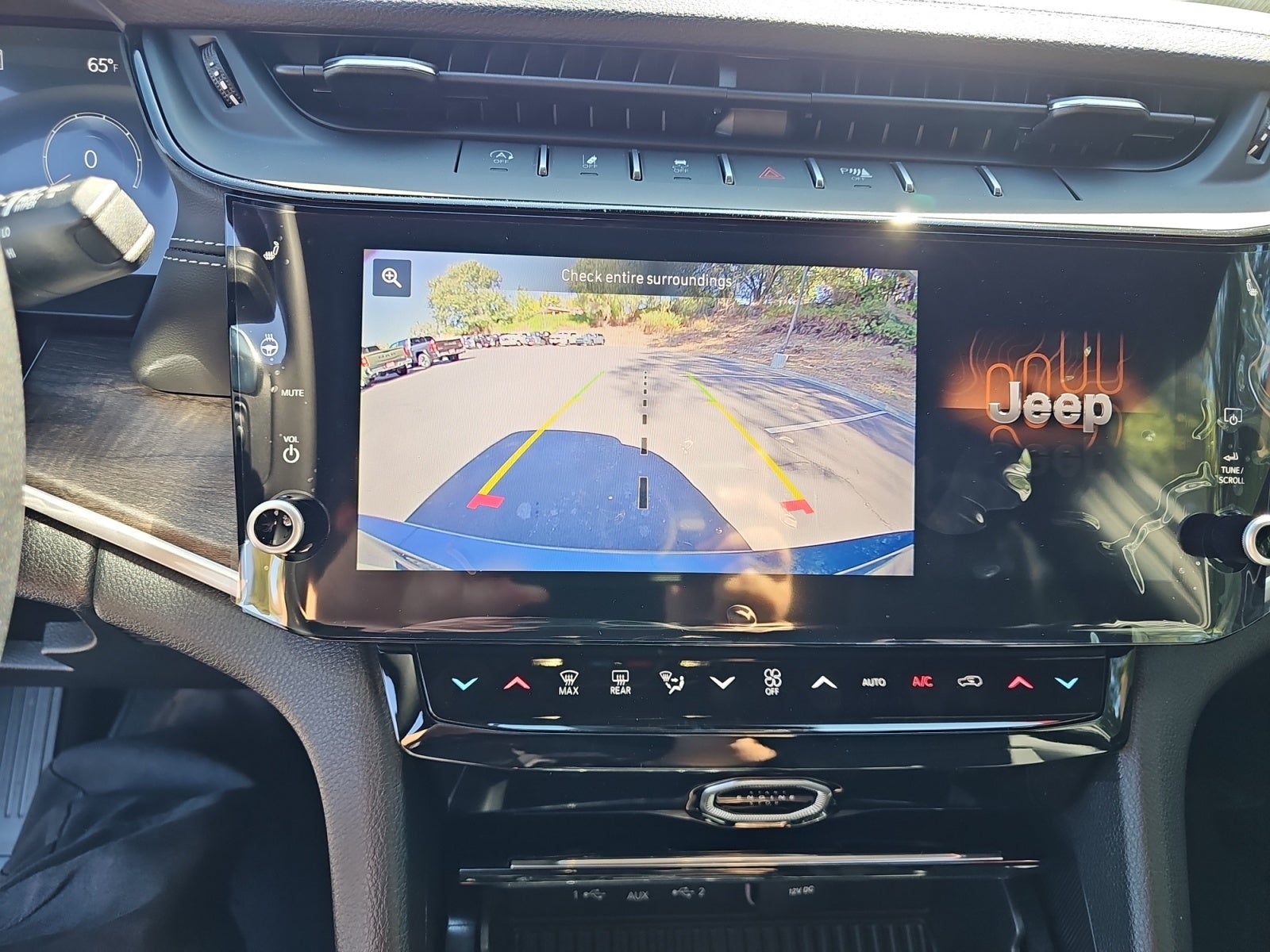 2027 Jeep Grand Cherokee GRAND CHEROKEE L LIMITED 4X4