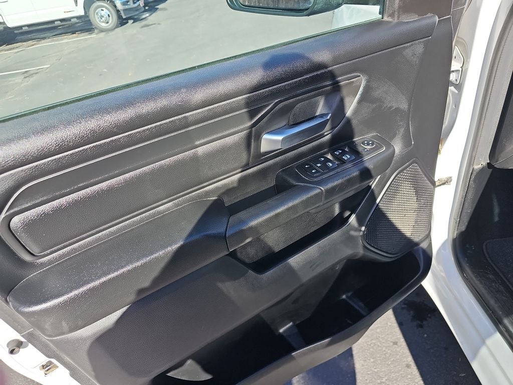 2019 RAM 1500 Tradesman Crew Cab 4x4 5'7' Box