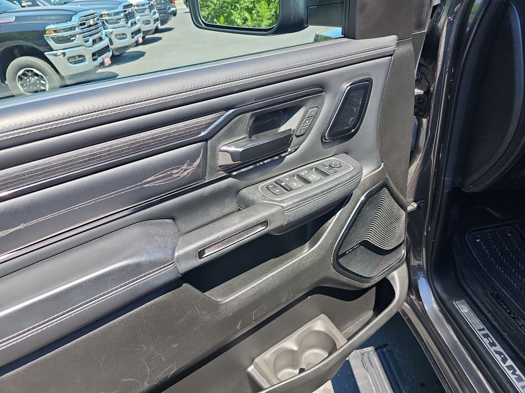 2023 RAM 1500 Limited Crew Cab 4x4 5'7' Box