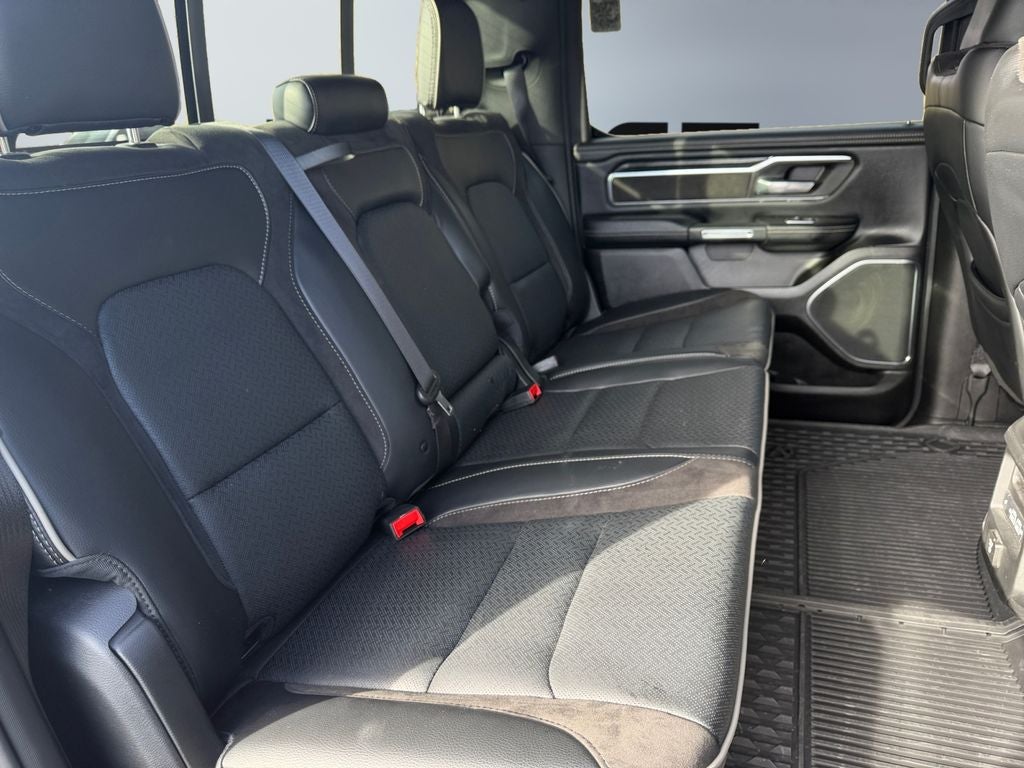 2024 RAM 1500 Laramie Crew Cab 4x4 5'7' Box