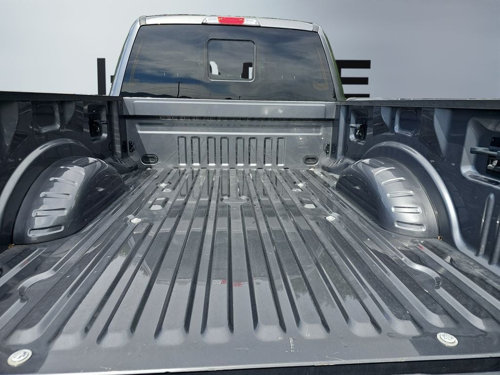 2022 Ford F-350 LARIAT