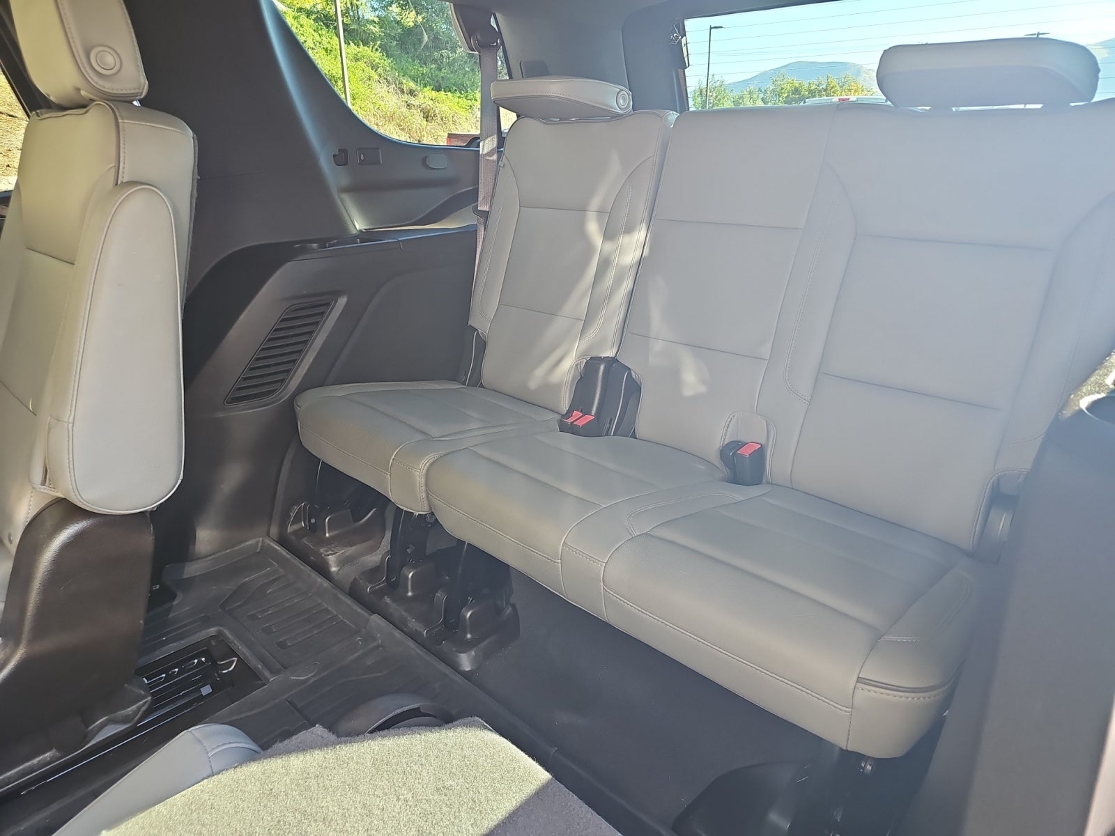 2022 GMC Yukon 4WD SLT
