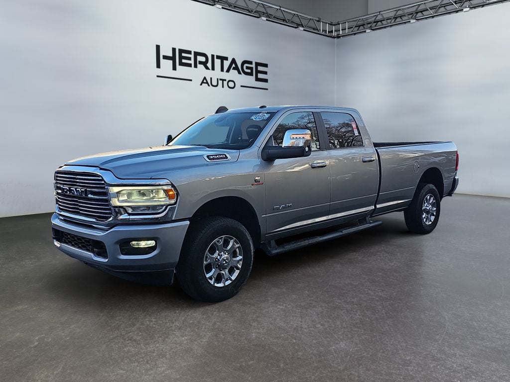 2024 RAM 3500 Laramie Crew Cab 4x4 8' Box