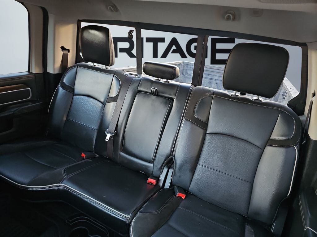 2024 RAM 3500 Laramie Crew Cab 4x4 8' Box