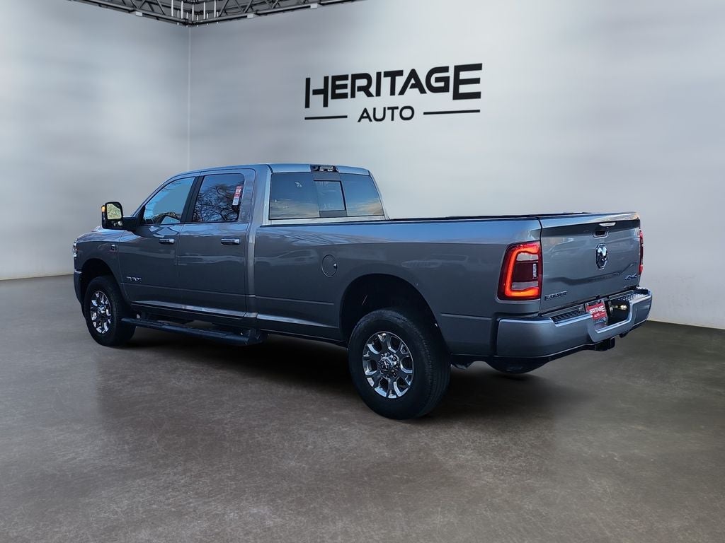 2024 RAM 3500 Laramie Crew Cab 4x4 8' Box