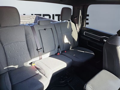 2019 RAM 2500 Big Horn Crew Cab 4x4 6'4' Box