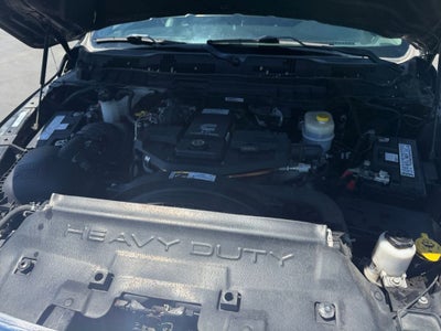 2018 RAM 2500 Laramie Crew Cab 4x4 6'4' Box