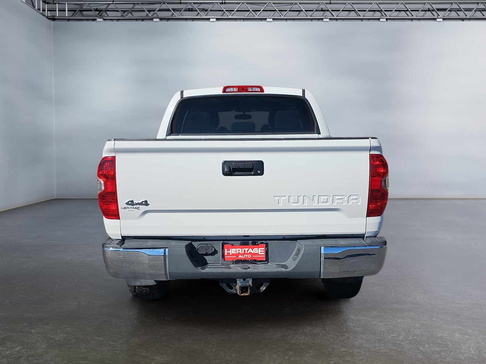 2014 Toyota Tundra SR5 5.7L V8