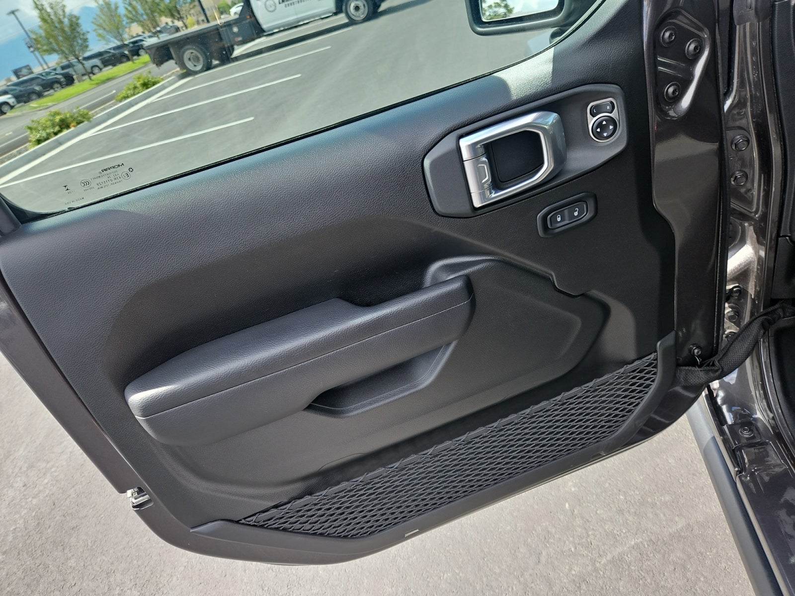 2024 Jeep Wrangler 4-Door Willys 4x4