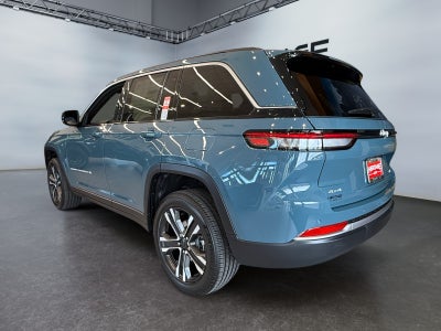 2027 Jeep Grand Cherokee GRAND CHEROKEE LIMITED 4X4