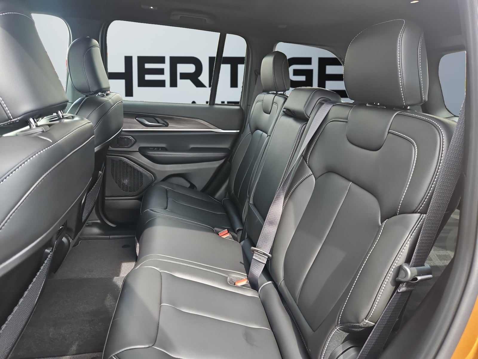 2027 Jeep Grand Cherokee GRAND CHEROKEE LIMITED 4X4