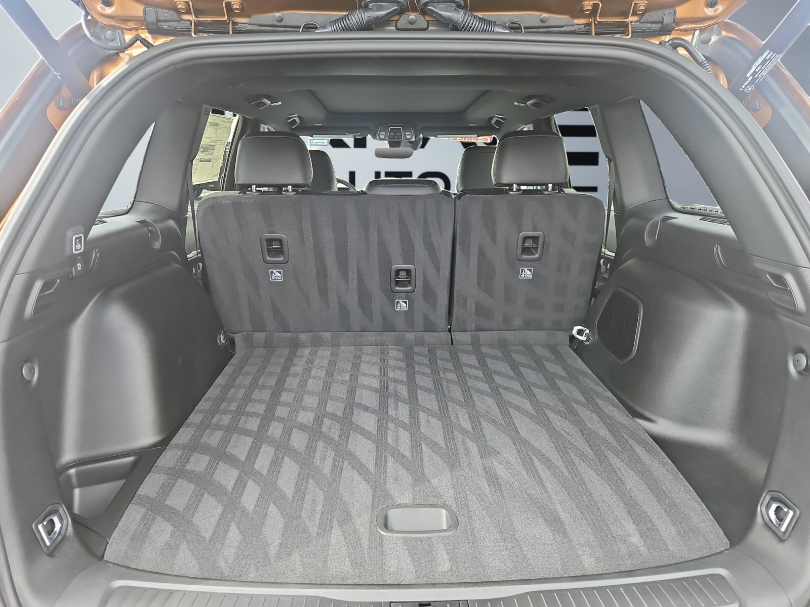 2027 Jeep Grand Cherokee GRAND CHEROKEE LIMITED 4X4